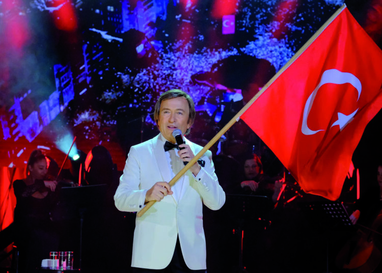 Erol Evgin: Çağdaş uygarlıktan dönüş olmaz, su geriye akıtılmaz!