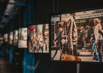 Zeki Demirkubuz’dan fotoğraf sergisi: Hayat