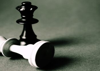 Büyük güçler neden birbirleriyle savaşıyor?