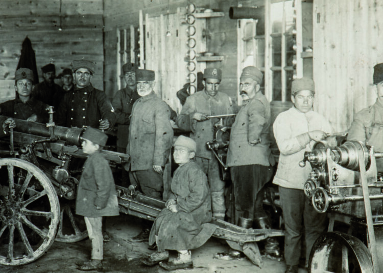 ‘Karanlıkta Akan Bir Yıldız: Mustafa Kemal’