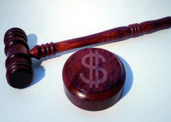 Adalet çok uluslu şirketlerin hizmetinde