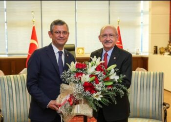 İdealler ve vizyonlar arası bir mücadele