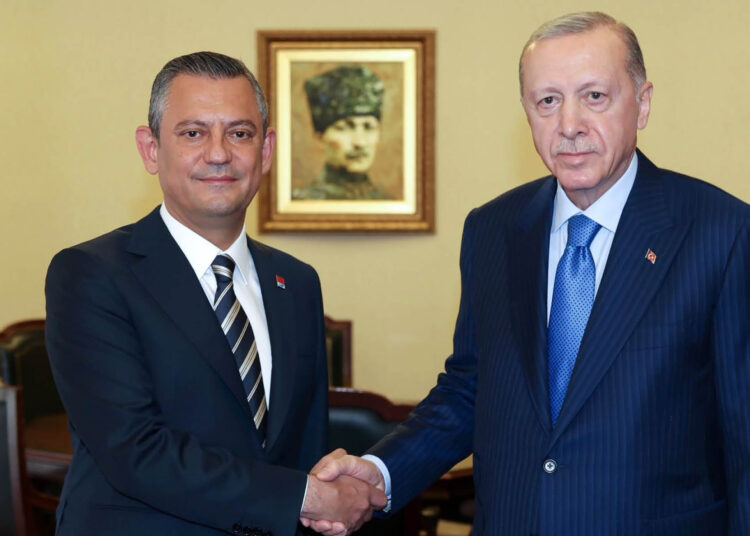 Yapay zekadan CHP’li belediyelere öneriler, sloganlar…