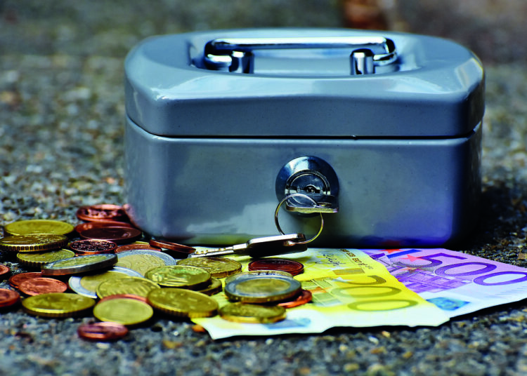 Tehlikeli bir fikir: Kemer sıkma