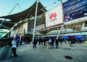 Standartlar savaşı