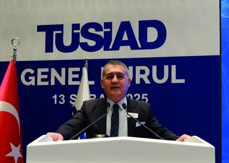 Trump, TÜSİAD ve belediye başkanları…