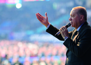 İktidar mı çok güçlü yoksa sorun başka bir yerde mi?