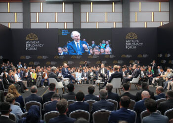 Antalya’da Avrupasız diplomasi forumu