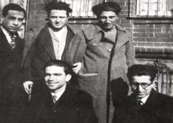 Nâzım ile Emin Türk, Kadıköy sokaklarında