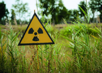 Koşar adım nükleer çöküşe…