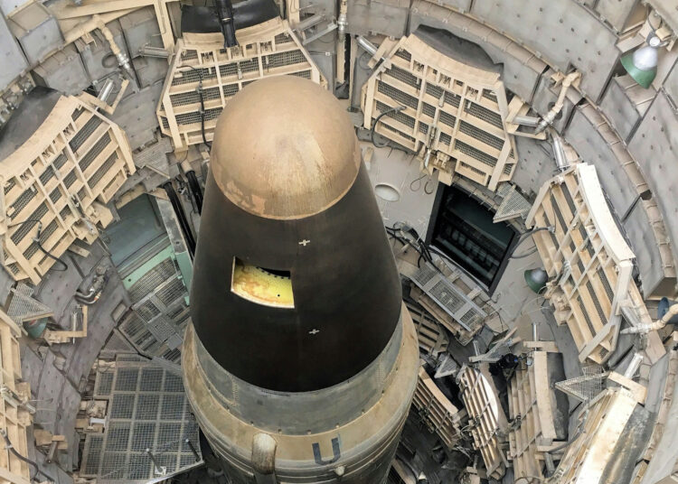 Nükleer vahşete karşı büyük birlik