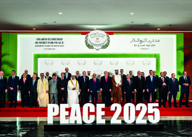 Otoriter teknoloji darbesi