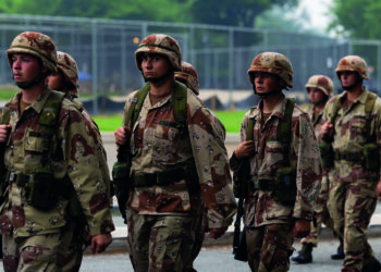 Otoriter teknoloji darbesi