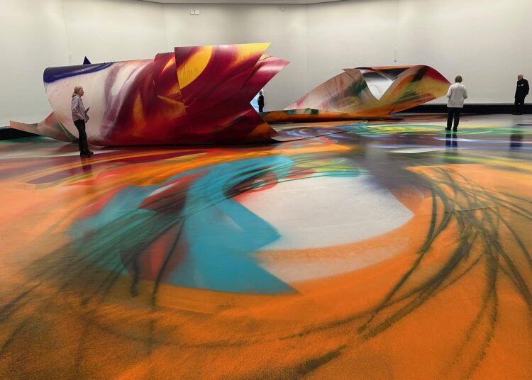 Kalıplara sığmayan Grosse ve Püskürtülen Sevgi